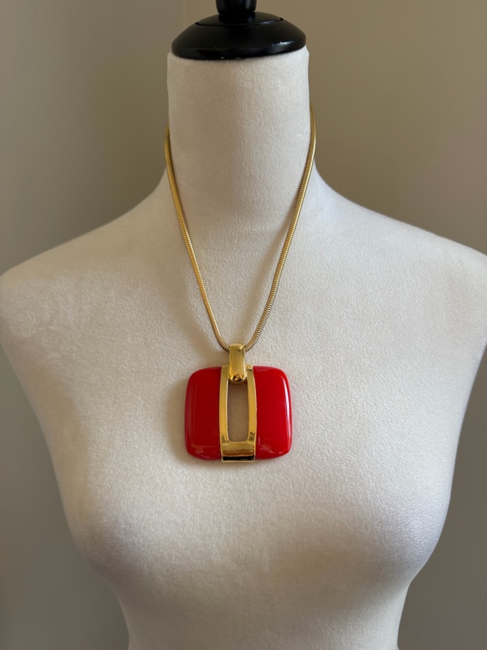 LANVIN Vintage 1970s Gold Plated and Red Pendant Keyhole Necklace w/ Snake Chain - Picture 3 of 10